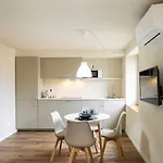 Monolocale Moderno E Porta Nuova Vittorio Appartamento