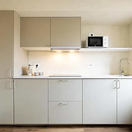 Monolocale Moderno E Porta Nuova Vittorio 아파트 *