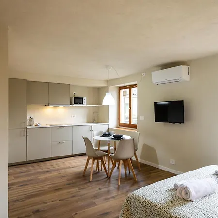 Monolocale Moderno E Porta Nuova Vittorio アパート トリノ