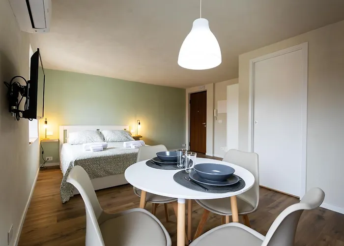 Monolocale Moderno E Porta Nuova Vittorio Apartament